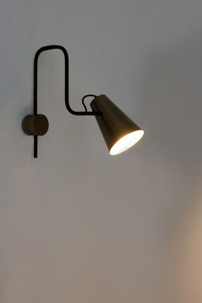Gir Wall lamp