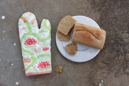 Koi Cloud Oven Mitt