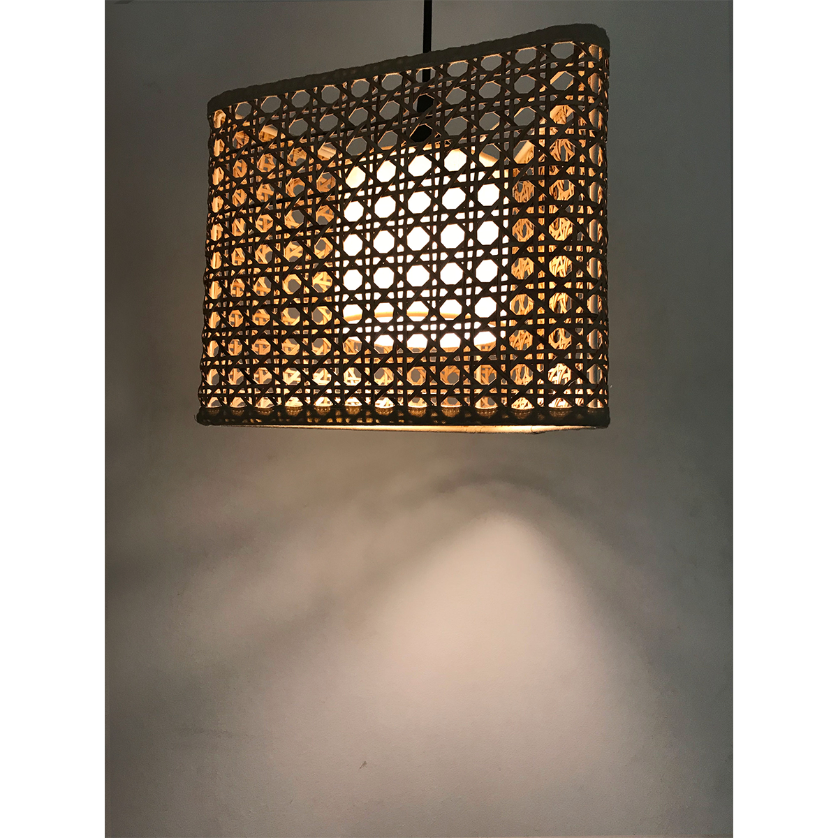 Trey Pendant Lamp