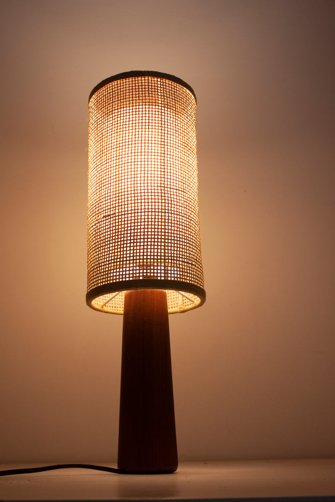 Lattice Table Lamp