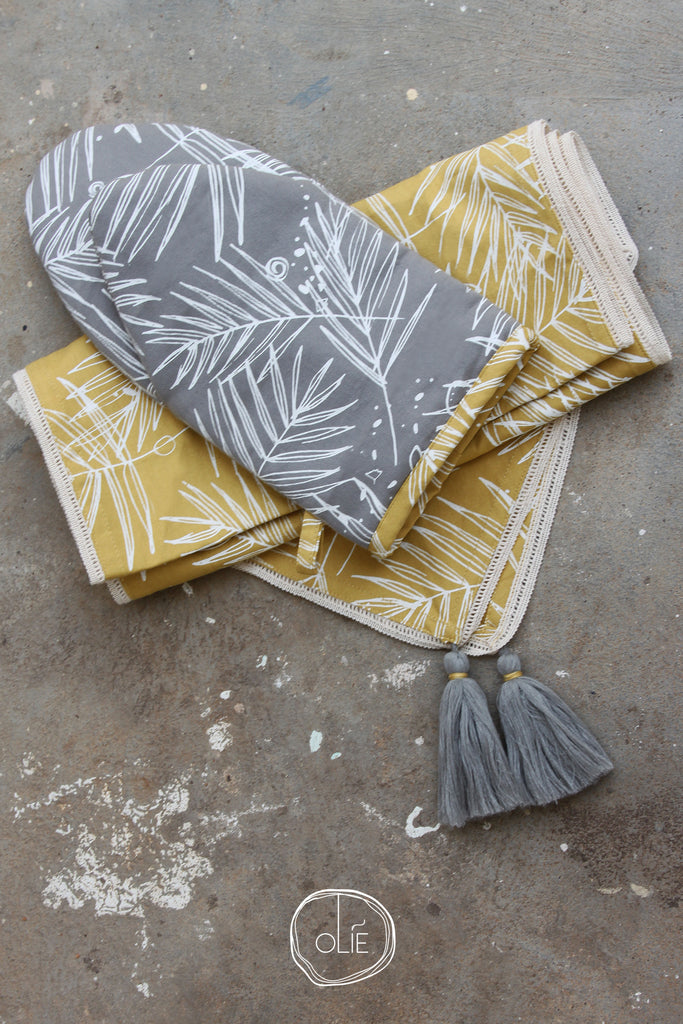 Forest Floor Oven Mitt