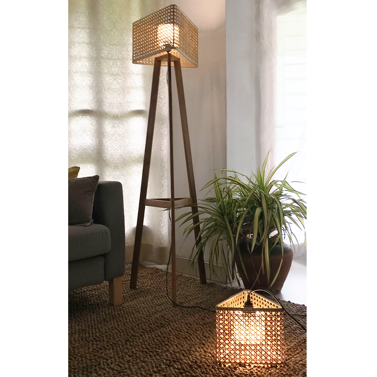 Trey Floor Lamp