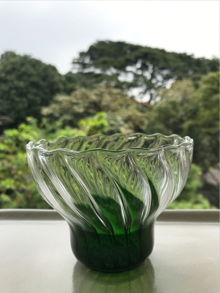 Amara votive