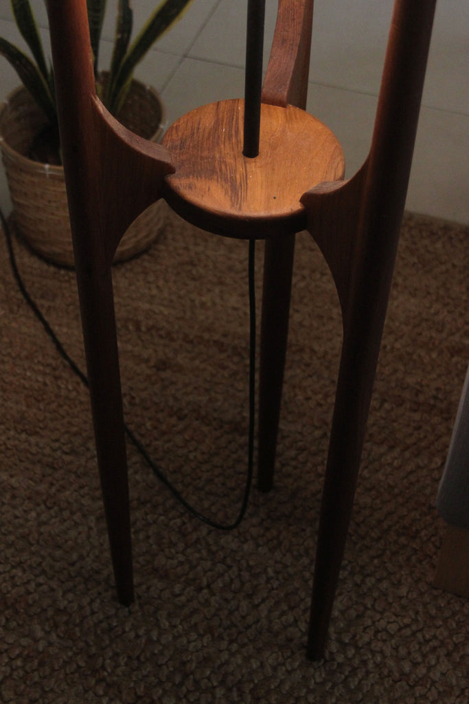 Zen Floor Lamp